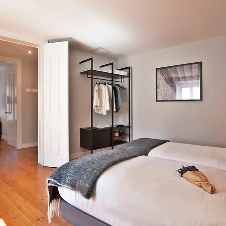 Apartment Five Stars Combro 7 *