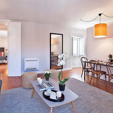 Apartment Five Stars Combro 7 *
