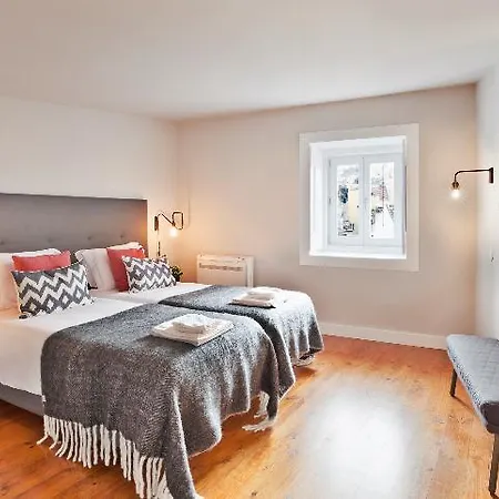 Five Stars Combro 7 * Lisbon